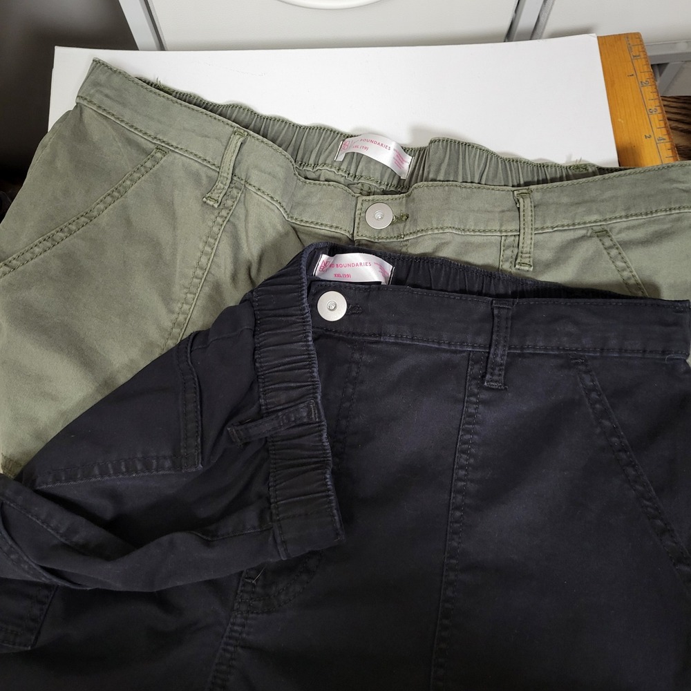Lot 2 No Boundaries Cargo Pants Women XXL Olive Green Black High Waist Utility